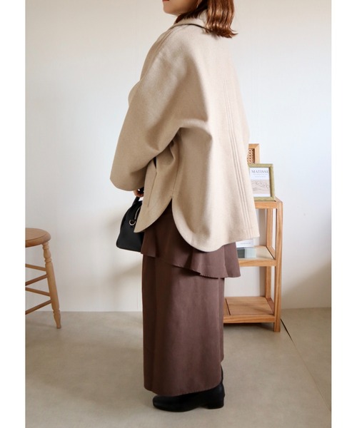 Amourire（アムリール）の「【yumi.コラボ】ポンチョコート（ブルゾン・レディース・チャコールグレー/ベージュ/モカ・M/L）」の22枚目の写真