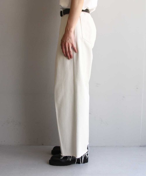 saby(サバイ)の「saby TUCK BAGGY -11.5OZ BINGO DENIM(デニムパンツ・メンズ・グレー/カーキ/ブルー/ホワイト×ブルー/ホワイト×ピンク/ホワイト×ブラウン・S/M)」の17枚目の写真