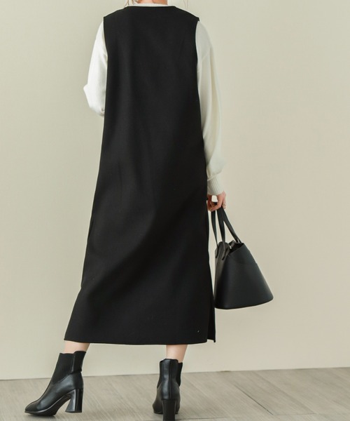 Vネックジャンパースカート