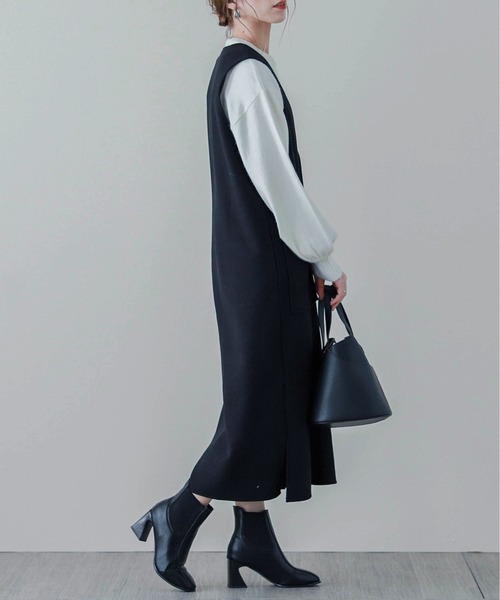 La-gemme（ラジェム）の「Vネックジャンパースカート（ジャンパースカート・レディース・チャコールグレー/ブラック/ブラウン/グレー/グリーン/ブルーグレー・M/L）」の12枚目の写真