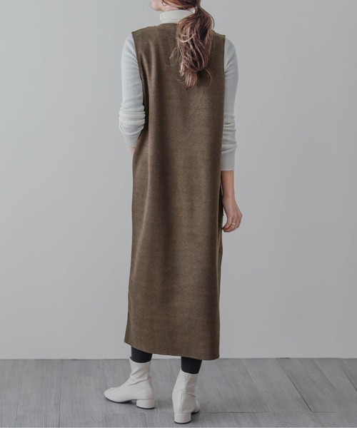 La-gemme（ラジェム）の「Vネックジャンパースカート（ジャンパースカート・レディース・チャコールグレー/ブラック/ブラウン/グレー/グリーン/ブルーグレー・M/L）」の21枚目の写真
