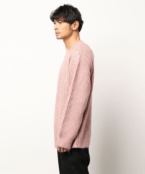 AZUL by moussy(アズールバイマウジー)の「AIR YARN C/N KNIT/エアーヤーンクルーネックニット(ニット/セーター・メンズ・ライトピンク/ホワイト/ブラック・MEDIUM/LARGE)」の5枚目の写真