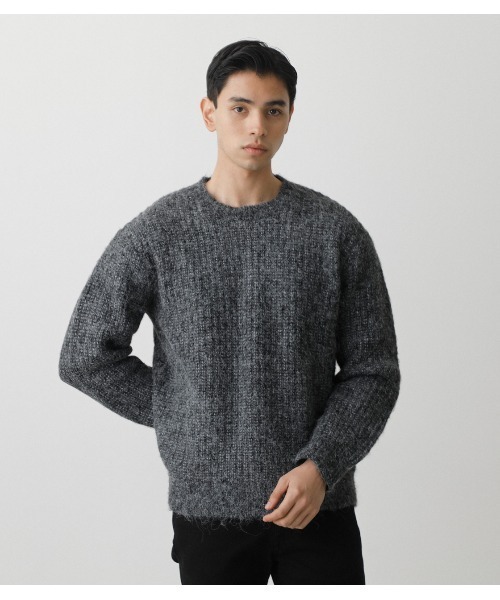 AZUL by moussy(アズールバイマウジー)の「AIR YARN C/N KNIT/エアーヤーンクルーネックニット(ニット/セーター・メンズ・ライトピンク/ホワイト/ブラック・MEDIUM/LARGE)」の2枚目の写真