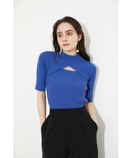 rienda（リエンダ）の「オープンネックハーフスリーブニットトップス（ニット/セーター・レディース・ブラック/ピンク/ブルー/ライトベージュ・FREE）」の3枚目の写真