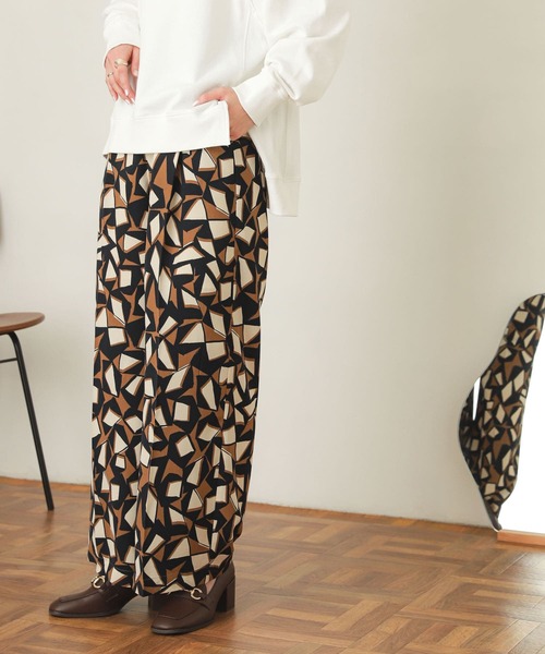 SENSE OF PLACE by URBAN RESEARCH（センスオブプレイスバイアーバンリサーチ）の「キカプリントハイウエストパンツ（その他パンツ・レディース・グリーン系その他/ブラウン系その他・SMALL/MEDIUM）」の17枚目の写真