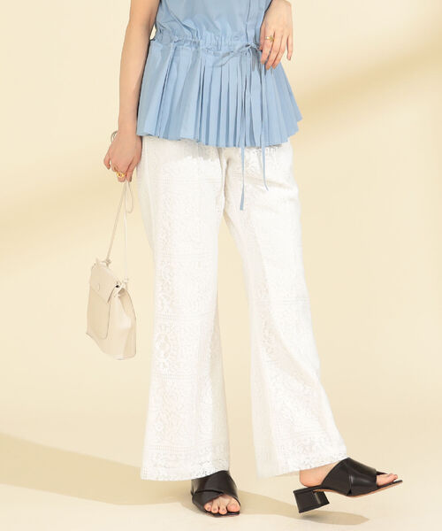 Ray BEAMS(レイビームス)の「Ray BEAMS / レース フレア パンツ(その他パンツ・レディース・ホワイト/ブラック・1/0)」の7枚目の写真