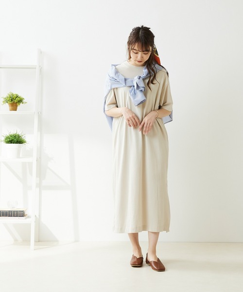 menue（メヌエ）の「サイドカットスクエアトゥパンプス（パンプス・レディース・アイボリー/ブラック/ブラウン・21.5cm/22.0cm/22.5cm/23.0cm/23.5cm/24.0cm/24.5cm/25.0cm/25.5cm/26.0cm）」の5枚目の写真