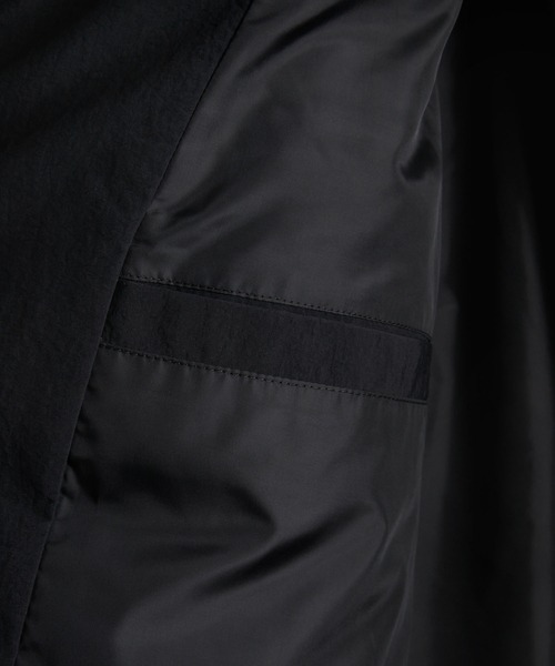 ADRER(アドラー)の「ADRER THE HEAT PADDED JACKET / アドラーザヒートパデッドジャケット(ダウンジャケット/コート・メンズ・ブラック×シルバー/グレー/ブラック×ゴールド/ホワイト/チャコール/アイボリー/ブラック系1/ブラック系3/ブラック系4/ブラック系2・XS/S/M/L/XXS)」の17枚目の写真