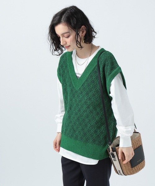 BAYFLOW（ベイフロー）の「ジャガードニットベスト（ベスト・レディース・ベージュ/グリーン・FREE）」の6枚目の写真