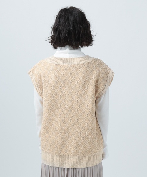 BAYFLOW（ベイフロー）の「ジャガードニットベスト（ベスト・レディース・ベージュ/グリーン・FREE）」の10枚目の写真