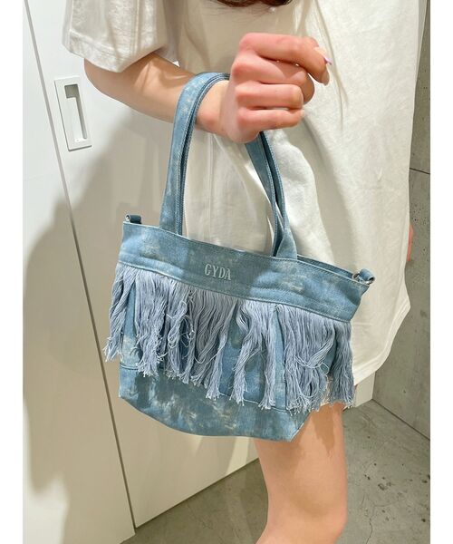 GYDA（ジェイダ）の「フリンジトートBAG（トートバッグ・レディース・ライトブルー/アイボリー・FREE）」の3枚目の写真