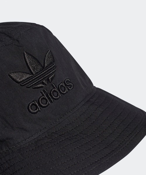 adidas(アディダス)の「アディカラー アーカイブ バケットハット / アディダスオリジナルス (メンズ/レディス)(ハット・メンズ・ブラック/ホワイト×ネイビー・MEDIUM/LARGE/X-LARGE)」の3枚目の写真