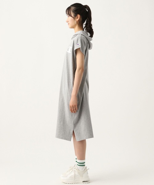 repipi armario(レピピ アルマリオ)の「☆champion×repipi☆フードワンピース(ワンピース・キッズ・杢グレー/スミクロ・SMALL/MEDIUM/LARGE)」の10枚目の写真