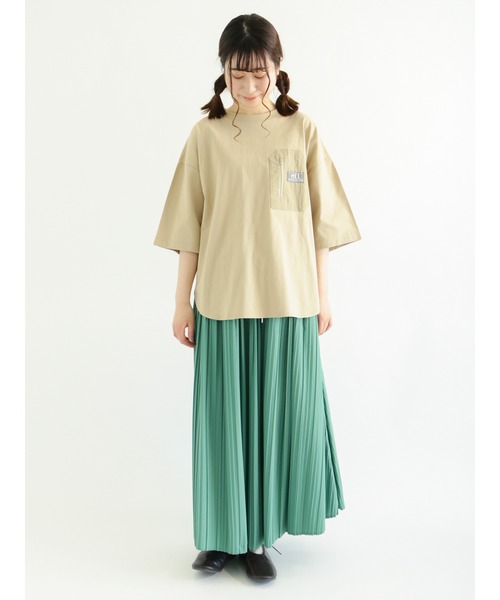 Samansa Mos2（サマンサ モスモス）の「【MEI×SamansaMos2】胸ジップポケット付Ｔシャツ（Tシャツ/カットソー・レディース・オレンジ/チャコール/ベージュ・ﾌﾘ-）」の5枚目の写真