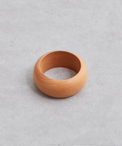 CIAOPANIC TYPY（チャオパニックティピー）の「▽ウッドバングル（バングル/リストバンド・レディース・ライトベージュ・ONE SIZE）」の3枚目の写真