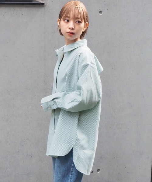 tiptop(ティップトップ)の「バックシャンストライプBIGシャツ(シャツ/ブラウス・レディース・ピンク/ブルー/グリーン/サックスブルー・FREE)」の7枚目の写真