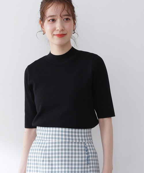 N.（N. Natural Beauty Basic）（エヌエヌナチュラルビューティーベーシック）の「◆総針ボトルネック５分袖ニット（ニット/セーター・レディース・ブラック/ブラウン/レッド/ブルー/クリーム・MEDIUM）」の2枚目の写真