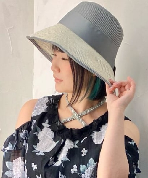 axes femme（アクシーズファム）の「バイカラー雑材ＵＶハット（ハット・レディース・ブラウン/グレー・MEDIUM）」の2枚目の写真