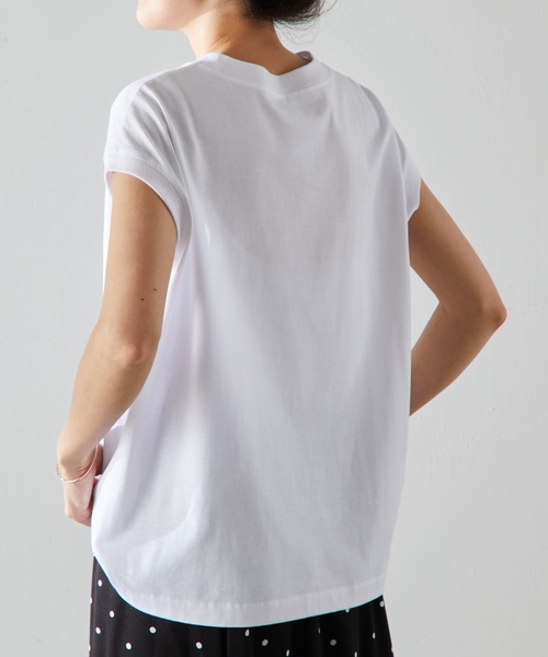 BEARDSLEY（ビアズリー）の「プリントノースリーブTシャツ（Tシャツ/カットソー・レディース・ホワイト/イエロー・FREE）」の5枚目の写真