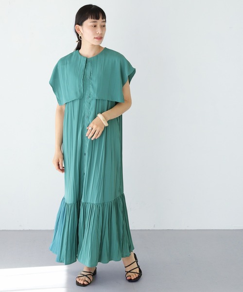 HER CLOSET（ハークローゼット）の「【shemoshelly】クリンクルビッグケープデザインノースリーブワンピース（ワンピース・レディース・ブラック/パープル/グリーン/アイボリー・M）」の18枚目の写真