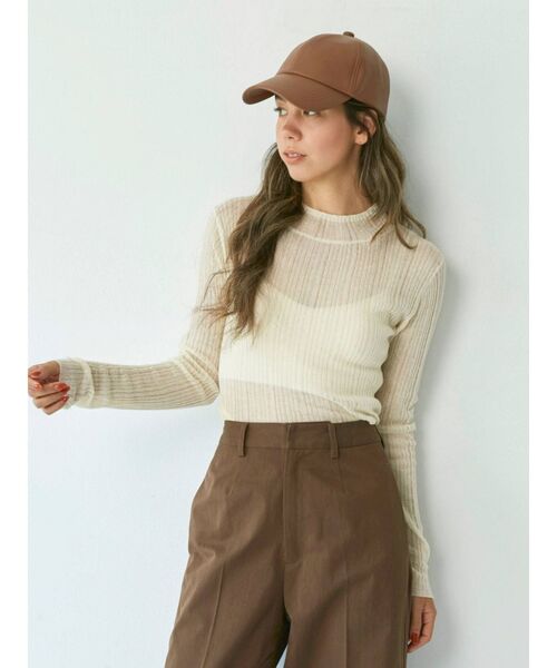 Ungrid(アングリッド)の「ハイネックシアーニット(ニット/セーター・レディース・ブラック/オレンジ/ブルー/アイボリー・FREE)」の5枚目の写真