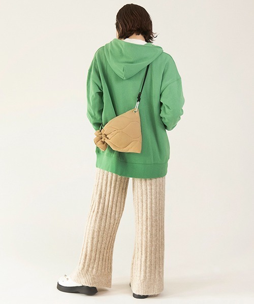 CONTROL FREAK / CTFK（コントロールフリーク）の「CONTROL FREAK(コントロールフリーク)SHOPキルトサコッシュ（ショルダーバッグ・レディース・アイボリー/グレー/ベージュ/グリーン/ブルー・FREE）」の11枚目の写真