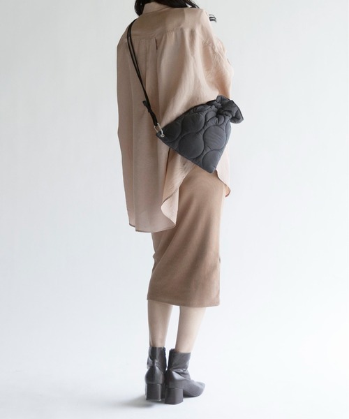 CONTROL FREAK / CTFK（コントロールフリーク）の「CONTROL FREAK(コントロールフリーク)SHOPキルトサコッシュ（ショルダーバッグ・レディース・アイボリー/グレー/ベージュ/グリーン/ブルー・FREE）」の19枚目の写真