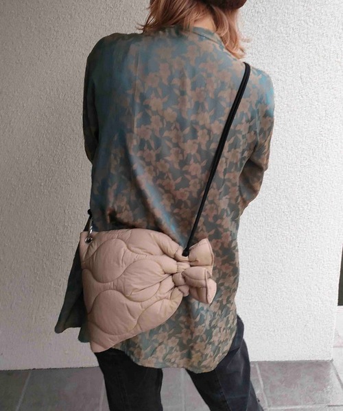 CONTROL FREAK / CTFK（コントロールフリーク）の「CONTROL FREAK(コントロールフリーク)SHOPキルトサコッシュ（ショルダーバッグ・レディース・アイボリー/グレー/ベージュ/グリーン/ブルー・FREE）」の13枚目の写真