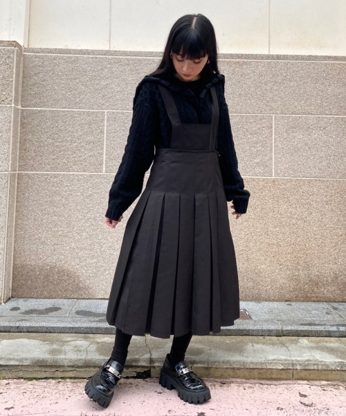 Candy Stripper(キャンディストリッパー)の「PRECOCIOUS JUMPER スカート(スカート・レディース・ブラック/ネイビー/レッド・2)」の5枚目の写真