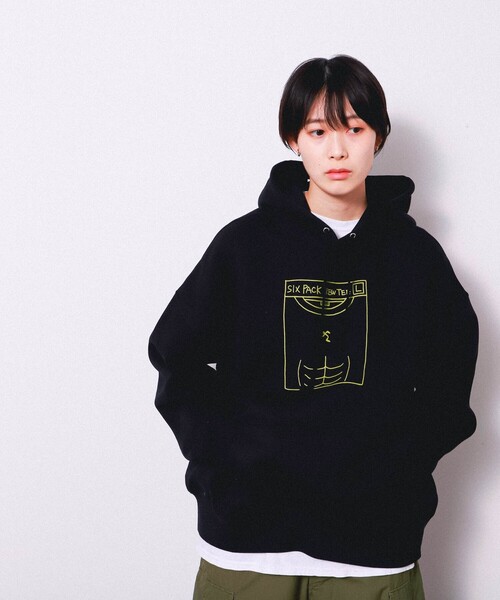 CHARI&CO（チャリアンドコー）の「CHARI&CO × ANYTIME FITNESS / SIX PACK HOODIE（パーカー・メンズ・ブラック・XL/L/M/S）」の5枚目の写真