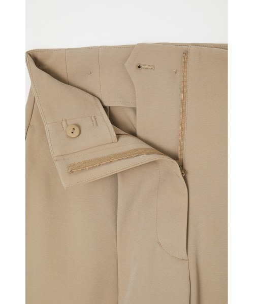 MOUSSY（マウジー）の「HW TUCK TROUSERS（スラックス・レディース・ブラック/ダークグリーン/ベージュ・1/2）」の12枚目の写真