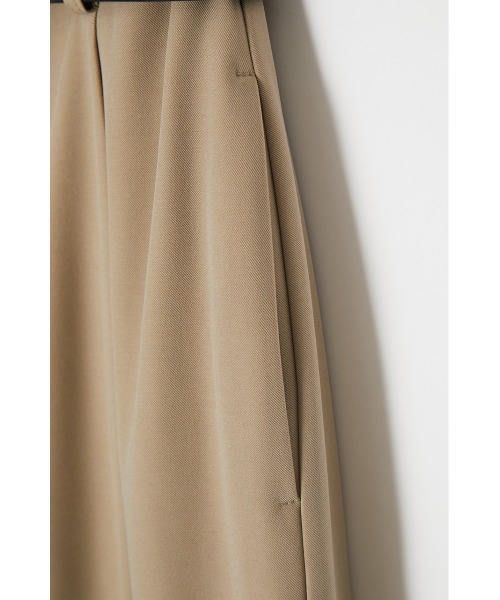 MOUSSY（マウジー）の「HW TUCK TROUSERS（スラックス・レディース・ブラック/ダークグリーン/ベージュ・1/2）」の13枚目の写真