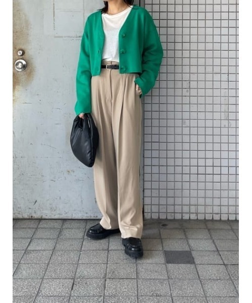 MOUSSY（マウジー）の「HW TUCK TROUSERS（スラックス・レディース・ブラック/ダークグリーン/ベージュ・1/2）」の16枚目の写真
