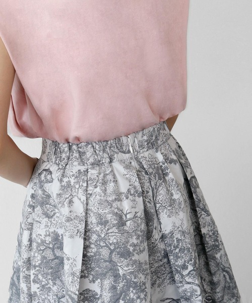 ELFRANK（エルフランク）の「アニマル柄ジャガードタックフレアロング