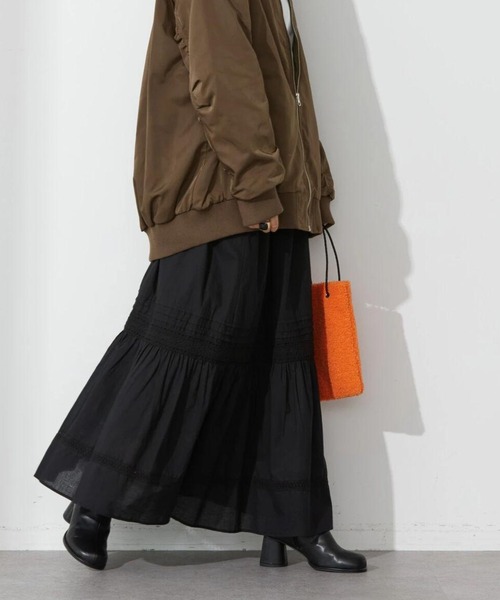 AMERICAN HOLIC（アメリカンホリック）の「ティアードレーススカート（スカート・レディース・ブラック/オフホワイト・FREE）」の2枚目の写真