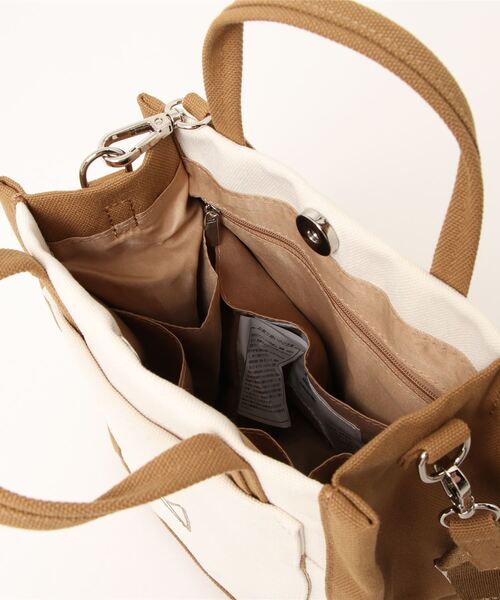 maison vert（メゾンヴェール）の「【撥水・多収納】ロゴ2WAYミニトート（トートバッグ・レディース・ブラック/キャメル・FREE）」の6枚目の写真