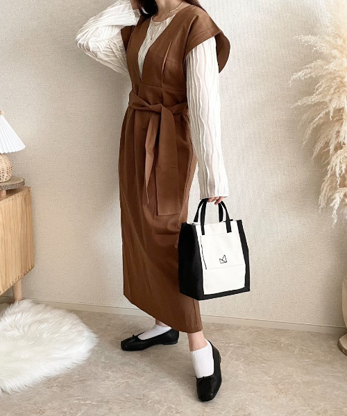 maison vert（メゾンヴェール）の「【撥水・多収納】ロゴ2WAYミニトート（トートバッグ・レディース・ブラック/キャメル・FREE）」の11枚目の写真