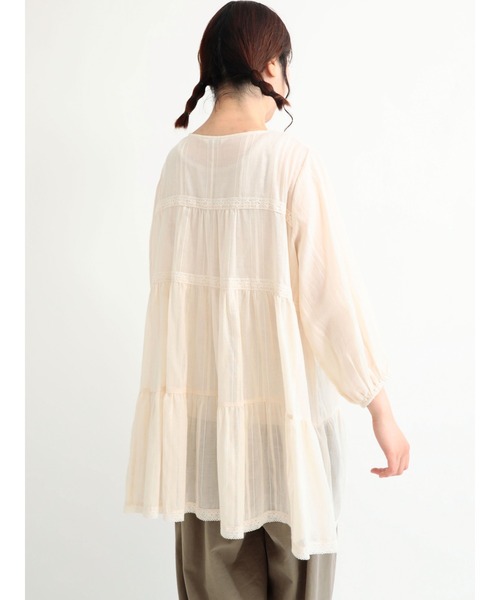 Samansa Mos2(サマンサ モスモス)の「レースティアードチュニック(シャツ/ブラウス・レディース・ブラック/ブラウン/オフホワイト・フリ-)」の8枚目の写真