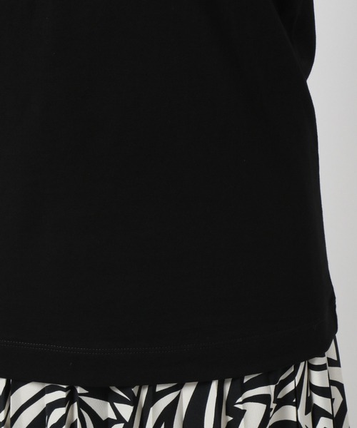 yuw(ユウ)の「フレアスリーブロンT 169150(Tシャツ/カットソー・レディース・ホワイト/ブラック・FREE)」の13枚目の写真