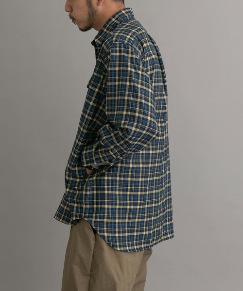 EKAL(エカル)の「ジャーニープットオンチェックシャツ(シャツ/ブラウス・メンズ・レッド/ブルー・MEDIUM/LARGE)」の3枚目の写真