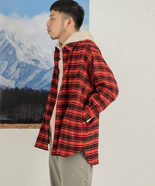 EKAL(エカル)の「ジャーニープットオンチェックシャツ(シャツ/ブラウス・メンズ・レッド/ブルー・MEDIUM/LARGE)」の14枚目の写真