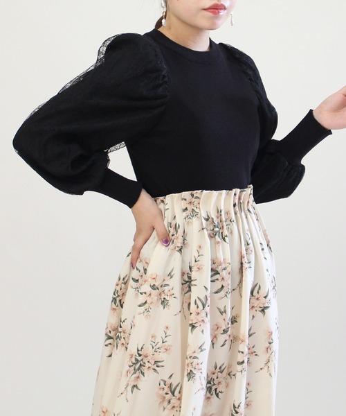 ASTORIA ODIER（アストリアオディール）の「袖レースシフォンボリュームスリーブニット（ニット/セーター・レディース・ブルー/ベージュ/ブラック・MEDIUM/SMALL）」の2枚目の写真