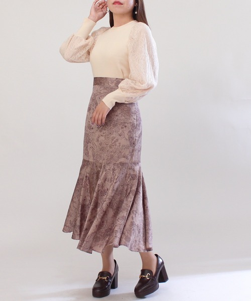 ASTORIA ODIER（アストリアオディール）の「袖レースシフォンボリュームスリーブニット（ニット/セーター・レディース・ブルー/ベージュ/ブラック・MEDIUM/SMALL）」の9枚目の写真