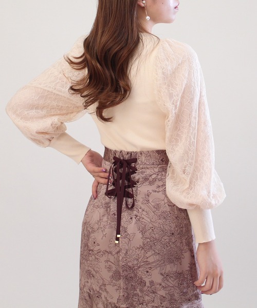 ASTORIA ODIER（アストリアオディール）の「袖レースシフォンボリュームスリーブニット（ニット/セーター・レディース・ブルー/ベージュ/ブラック・MEDIUM/SMALL）」の8枚目の写真