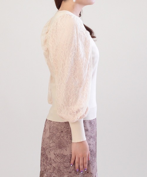 ASTORIA ODIER（アストリアオディール）の「袖レースシフォンボリュームスリーブニット（ニット/セーター・レディース・ブルー/ベージュ/ブラック・MEDIUM/SMALL）」の15枚目の写真