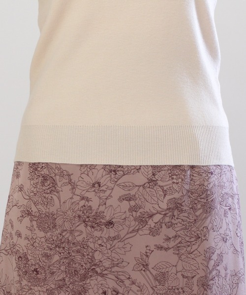 ASTORIA ODIER（アストリアオディール）の「袖レースシフォンボリュームスリーブニット（ニット/セーター・レディース・ブルー/ベージュ/ブラック・MEDIUM/SMALL）」の21枚目の写真