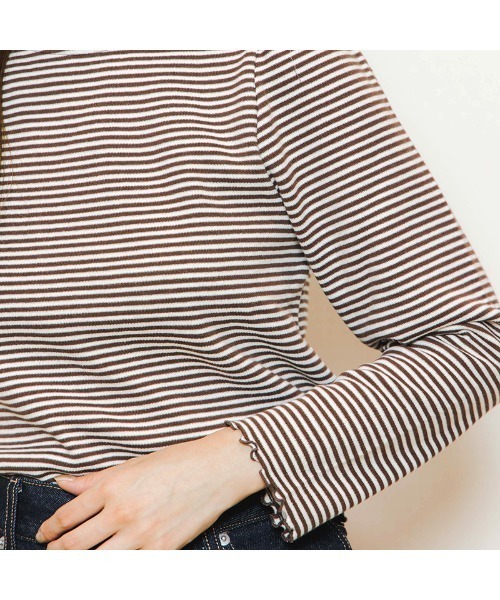 flower（フラワー）の「キャラメルボーダートップ（Tシャツ/カットソー・レディース・ブラウン/ベージュ・FREE）」の4枚目の写真