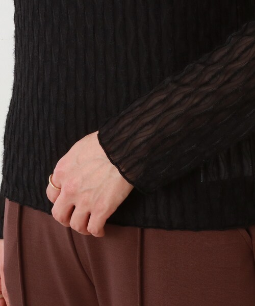 Cutie Blonde(キューティーブロンド)の「◆起毛シアーハイネックプルオーバー(Tシャツ/カットソー・レディース・ピンク系/ホワイト系/ブラック・02/03)」の8枚目の写真