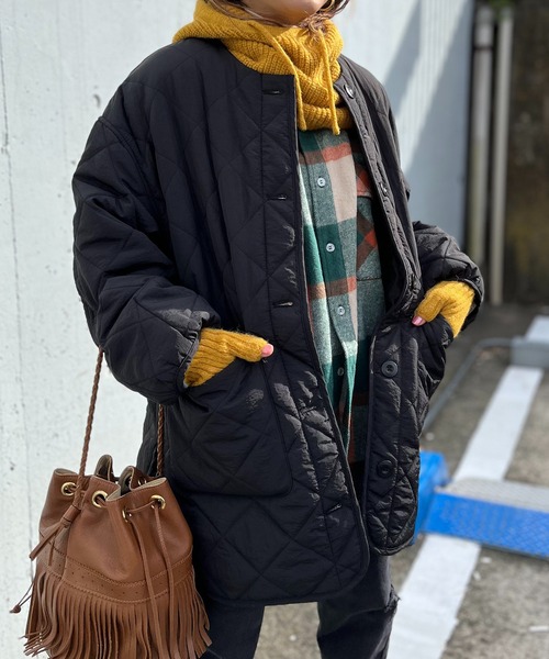 mi via loca(ミヴィアロカ)の「ナイロン中綿キルティングジャケット(ノーカラージャケット・レディース・ブラック/カーキ/キナリ・FREE)」の11枚目の写真