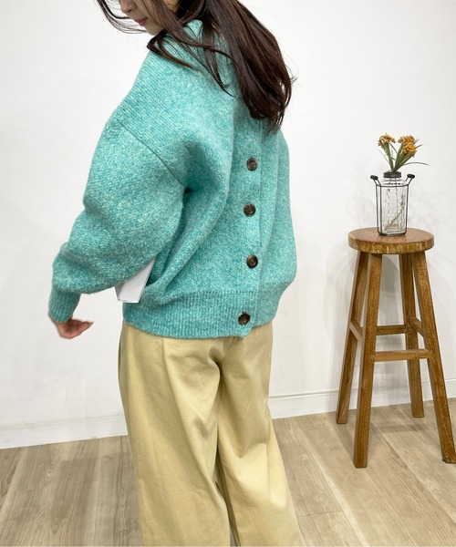 Meli rich（メリーリッチ）の「2WAYオーバーサイズニットカーディガン（カーディガン/ボレロ・レディース・グレイッシュベージュ/ミント/ベージュ/オレンジ/チャコール・MEDIUM）」の5枚目の写真